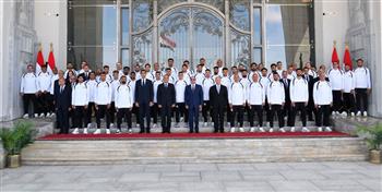صحف ووكالات أنباء عربية وعالمية تبرز تكريم الرئيس السيسي للاعبي المنتخب والجهازين الفني والإداري
