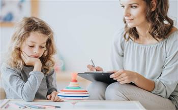 أسباب قد تؤخر تعلم طفلك للقراءة.. ونصائح لتعزيز مهاراتهم