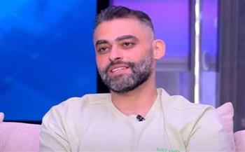 أحمد جلال عبد القوي يطمئن جمهوره بعد أزمته الصحية