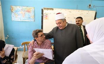 القائم بعمل وكيل الأزهر يتفقد مركز تصحيح الشهادة الثانوية الأزهرية بمجمع مدينة نصر