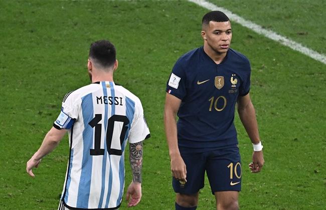 كأس العالم 2026.. هل يكسر مبابي وميسي رقم جوست فونتين القياسي؟  
