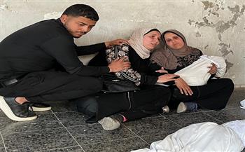 استشهاد فلسطينيين أحدهما طفلة برصاص الاحتلال الإسرائيلي وسط قطاع غزة