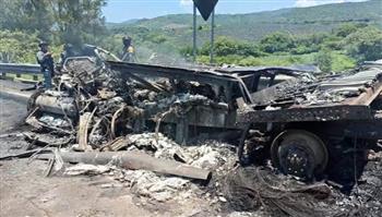 مقتل وإصابة 20 شخصا إثر اصطدام شاحنة نقل ثقيلة بمركبات غرب المكسيك