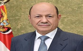 رئيس مجلس القيادة اليمني: لن نسمح بانتهاك أجوائنا وسنردع أي مساس بسيادتنا