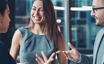 صدق أو لا.. التواصل مع الأخرين يعزز شعورك بالسعادة
