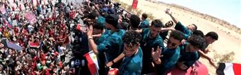 حافلة منتخب مصر تصل إلى استاد القاهرة لحضور الاحتفالية الجماهيرية