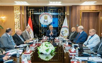 وزير الإنتاج الحربي: تأهيل الكوادر الفنية والقيادية أولوية لدعم التطوير وزيادة الإنتاجية