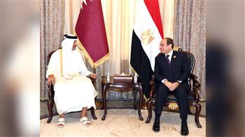 الرئيس السيسي يقدم واجب العزاء لأمير قطر في وفاة الأمير الوالد بقصر لوسيل