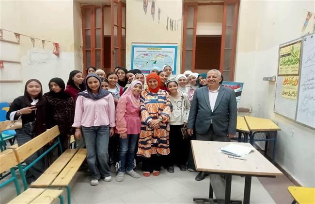 من وعي الثورة إلى إبداع الألوان.. ثقافة الفيوم تفتتح النشاط الصيفي بفعاليات تثقيفية وفنية  