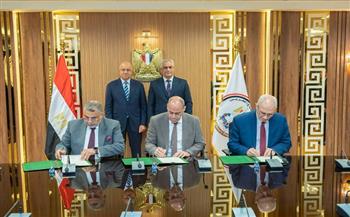 وزير الإنتاج الحربي يشهد توقيع بروتوكول تعاون مع "اتحاد الصناعات" 