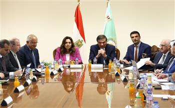 منال عوض: تحويل المنشآت غير المستغلة بقرى "حياة كريمة" إلى وحدات إنتاجية بالشراكة مع القطاع الخاص