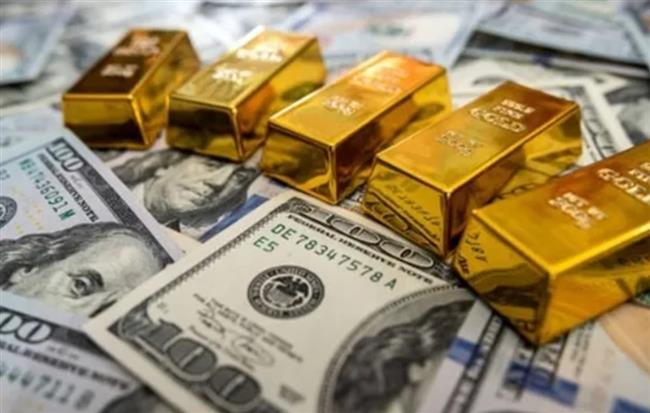 صدمة في إندونيسيا.. ملايين الدولارات وذهب بمنزل مسؤول مكافحة الفساد