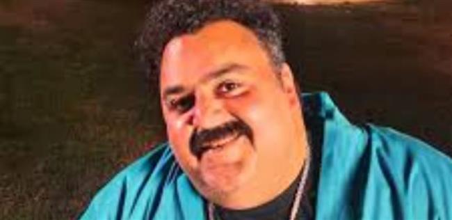 شيكو يكشف سر مشاهد الأكشن في «صقر وكناريا»: عندي دوبلير من 12 سنة