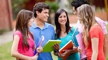 هل تجدين صعوبة في الكلام مع الآخرين؟.. خطوات تساعدك على التحدث دون خجل