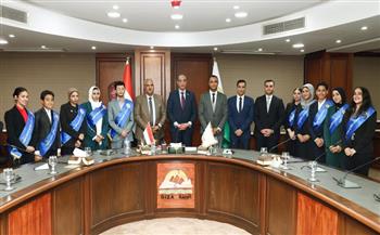 محافظ الجيزة يؤكد اهتمام الدولة بتمكين الشباب وتعزيز وعيهم الوطني