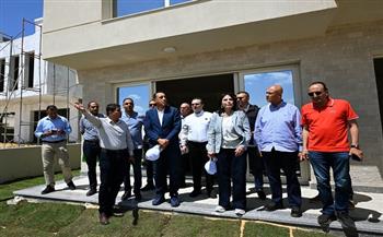 رئيس الوزراء يتفقد مشروع M8 by the Lake المطل على البحيرات الجنوبية ومحطة تجديد المياه  