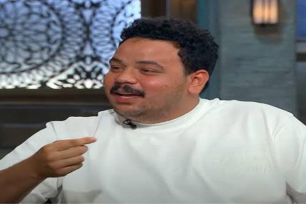 مصطفى غريب يسخر من تأهل الأرجنتين لنهائي كأس العالم: «اتجننت رسميًا»