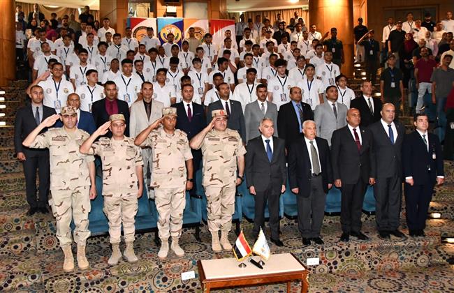 إدارة التجنيد والتعبئة تسلم شهادات الإعفاء من التجنيد لمرضى مستشفى سرطان "57357"
