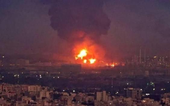 وكالة مهر: 10 انفجارات جديدة في جزيرة قشم جنوبي إيران