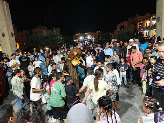 "شارع الفن" يواصل نشر البهجة والإبداع في أسوان بإقبال جماهيري كبير 