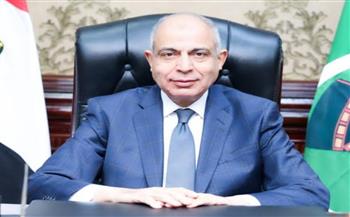 محافظ المنيا: مشروع ضخم لإنتاج الكهرباء بالطاقة الشمسية على مساة 5 آلاف فدان غرب المحافظة