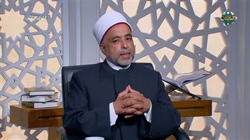 هل تصح صلاة المريض على الكرسي؟.. أمين الفتوى يجيب