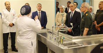 وفد الشباب والرياضة يزور مركز البحوث الطبية لتنفيذ مشروع الجينوم الرياضي