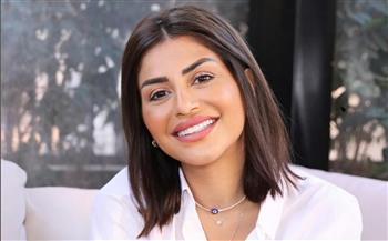 منة فضالي تكشف سر زواجها السري: والدتي أُصيبت بشلل في الوجه بسبب الصدمة