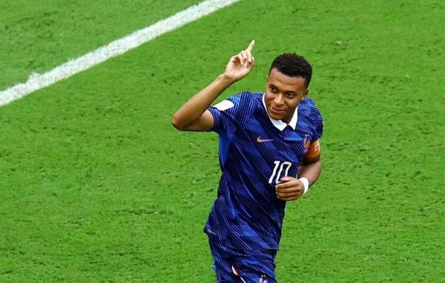 كأس العالم 2026.. فرنسا تقلص النتيجة وتسجل الهدف الأول في إنجلترا  