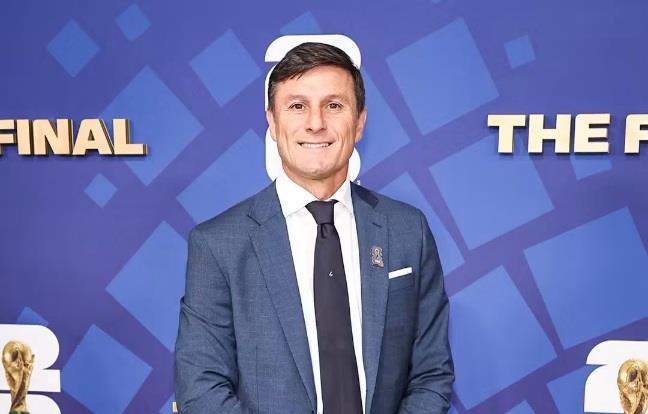كأس العالم 2026.. خافيير زانيتي يدعم الأرجنتين في موقعة إسبانيا