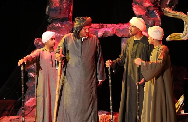 فى فرق الأقاليم المسرحية.. «البؤساء» نجم الدورة.. و«كأن شيئًا لم يكن» يحصد قمة التجارب 