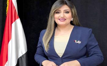 الإعلامية أمل نعمان: فى الصيف البحر مكانى الأول والعائلة سر بهجتى