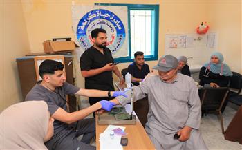جامعة كفر الشيخ: الكشف على 1411 حالة وصرف العلاج بالمجان خلال قافلة طبية بقرى الرياض 