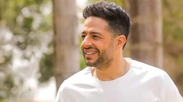 محمد حماقي: محمد منير صاحب فضل كبير عليّ.. وكان أول من ألهمني موسيقيًا  