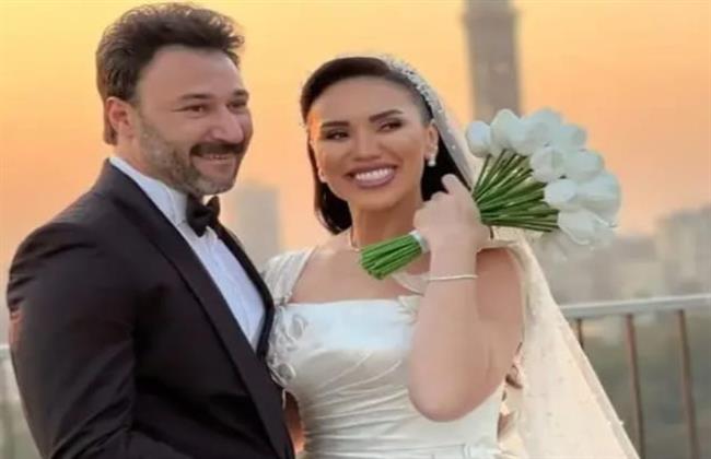 مي فاروق تحتفل بذكرى لقائها الأول بمحمد العمروسي: كنا مكتوبين لبعض