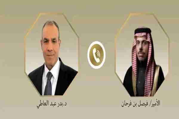 وزير الخارجية يبحث هاتفيًا مع نظيره السعودي مستجدات الأوضاع الإقليمية وجهود خفض التصعيد في المنطقة