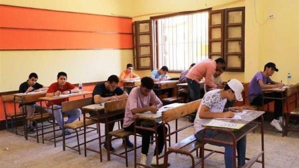انتظام امتحانات الدور الثاني لصفوف النقل 2025/ 2026 بمحافظات الجمهورية
