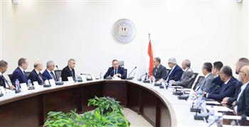 وزير التعليم العالي يوجه بمواصلة تطوير منظومة التعليم بالمعاهد العليا الخاصة وتحديث البرامج الدراسية 