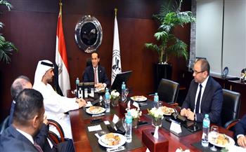 مجلس إدارة المنطقة الاستثمارية بمدينة رأس الحكمة يستعرض مستجدات أعمال التنمية والتطوير