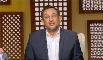 الشيخ رمضان عبدالمعز: مفاهيم قرآنية متلازمة لا يُقبل فيها التفريق بين الإيمان والعمل