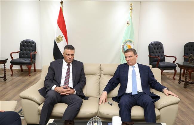 وزير الزراعة يبحث مع محافظ جنوب سيناء التوسع في زراعات النخيل والزيتون وتطوير المزارع الإرشادية