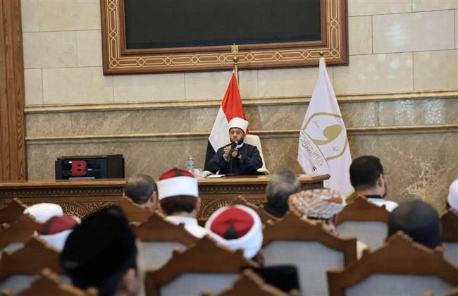 وزير الأوقاف يكرم خريجي منحة المجلس الأعلى للشئون الإسلامية