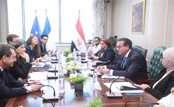 وزير الصحة يبحث مع وزيرة فرنسية سبل تعزيز الشراكة الصحية بين مصر وفرنسا