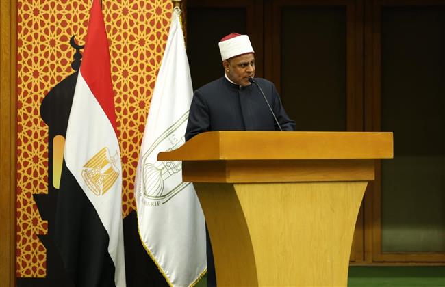 القائم بعمل رئيس المعاهد الأزهرية: اللغة العربية أرفع اللغات شرفًا وأكثرها اتساعًا وتصرفًا