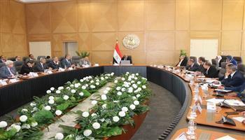 وزير الكهرباء يتابع خطة رفع كفاءة استخدام الطاقة وتشديد الرقابة على الأجهزة الكهربائية