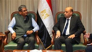 وزير العمل يبحث مع سفير الهند سبل تعزيز التعاون في التدريب والتشغيل ودعم الاستثمار