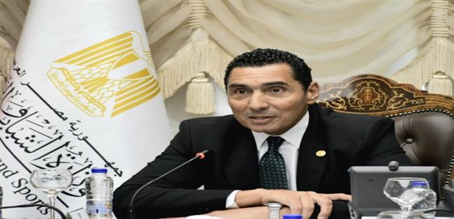 وزير الرياضة يوجّه بفتح تحقيق عاجل وفوري في شكوي اللاعب المستبعد بسبب اسمه  