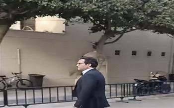 أحمد فؤاد هنو يشارك في عزاء الموسيقار هاني شنودة بالزمالك