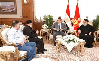 محافظ بورسعيد يستقبل وفد الكنيسة برئاسة الأنبا بولا ويؤكد أهمية دور العبادة في ترسيخ قيم المحبة والتسامح