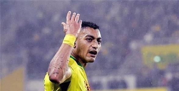 مصطفى محمد يعود للمشاركة في تدريبات نانت الفرنسي بعد فترة من الغياب